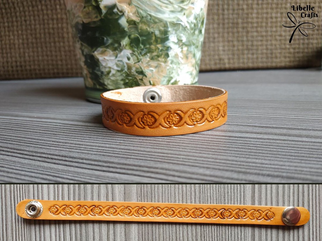 Kis virágos sormintás karpánt - ékszer - karkötő - Meska.hu