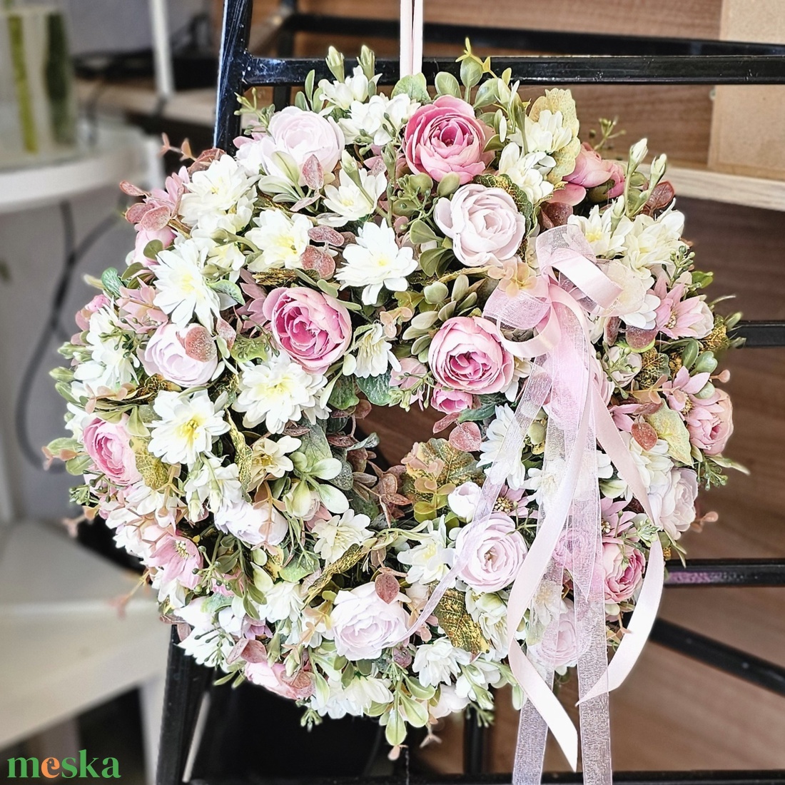 Selyemvirágos kopogtató - otthon & életmód - dekoráció - ajtó- és ablak dekoráció - ajtódísz & kopogtató - Meska.hu