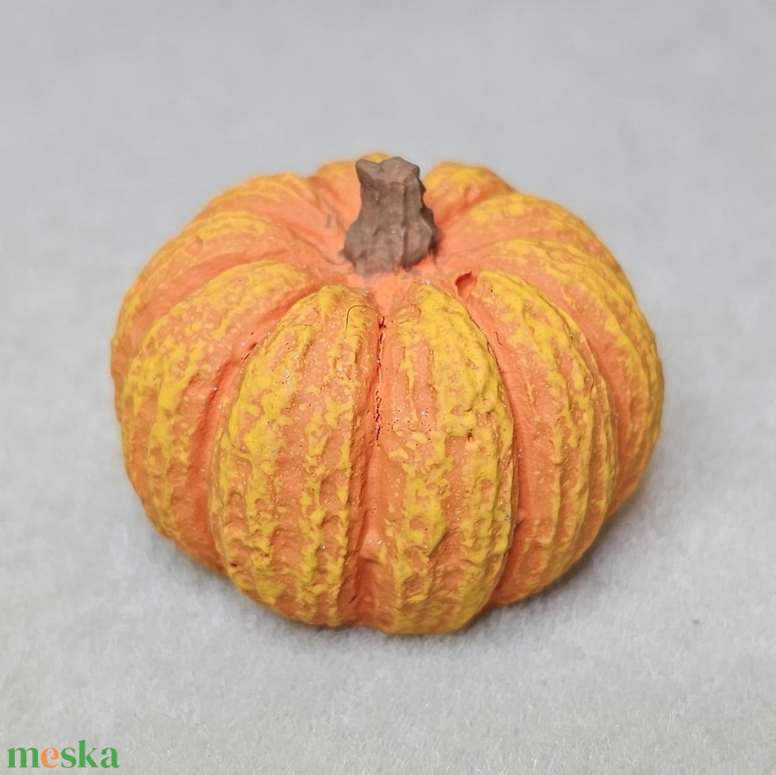Tök figura festett (kicsi) - kellékek & szerszámok - dekorációs kellékek - figurák - Meska.hu
