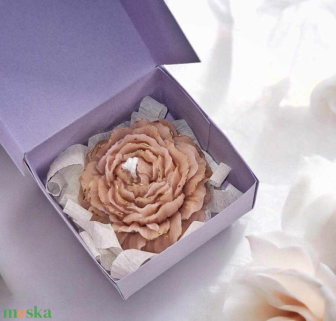 Illatgyertya White Blossom  Ajándékba csomagolva  - otthon & életmód - gyertya, illat, aroma - gyertya - Meska.hu