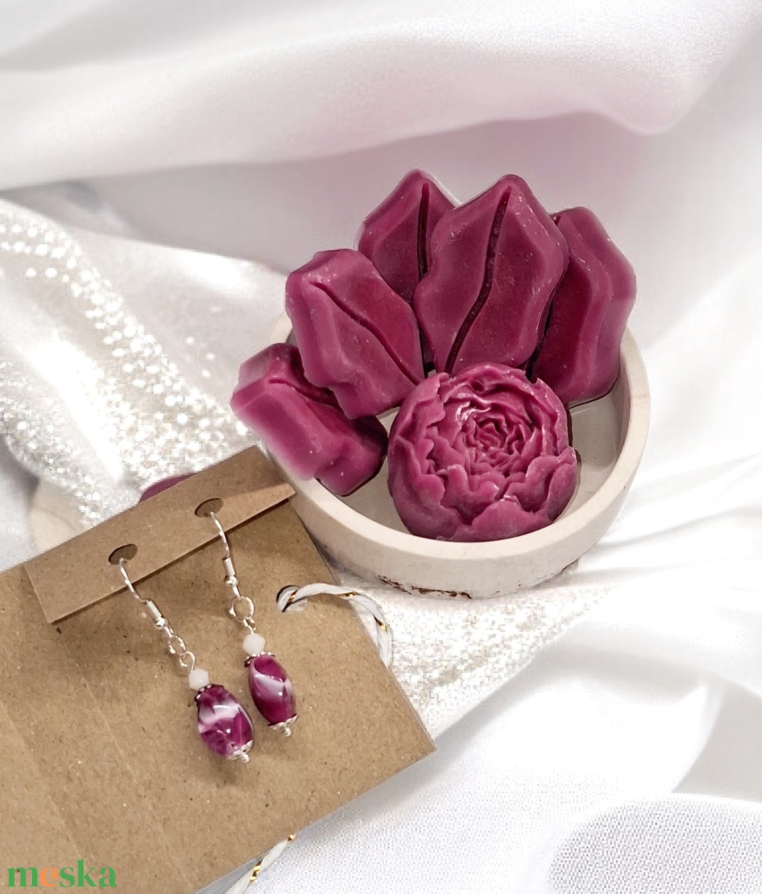 Magnólia illatú kényeztető ajándékbox nőknek ,  fülbevalóval - otthon & életmód - gyertya, illat, aroma - illatviasz - Meska.hu