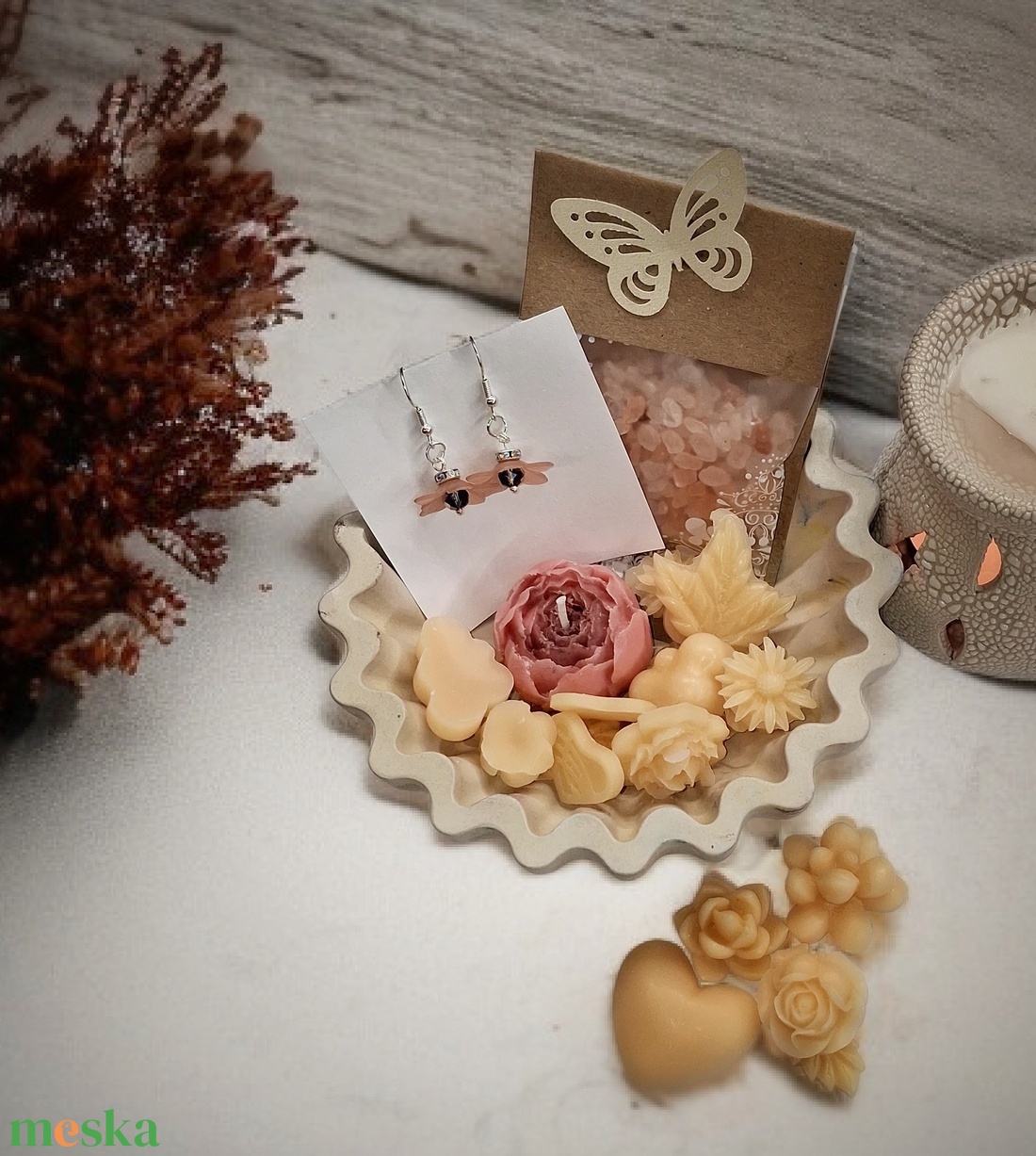 Virágos Mézes Barack illatú kényeztető ajándékbox nőknek ,  fülbevalóval - otthon & életmód - gyertya, illat, aroma - illatviasz - Meska.hu