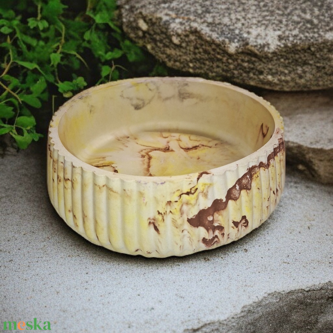 Egyedi ásvanyi alapú dekor tál 13 cm  - otthon & életmód - dekoráció - asztal és polc dekoráció - dekorációs tál, tartó - Meska.hu