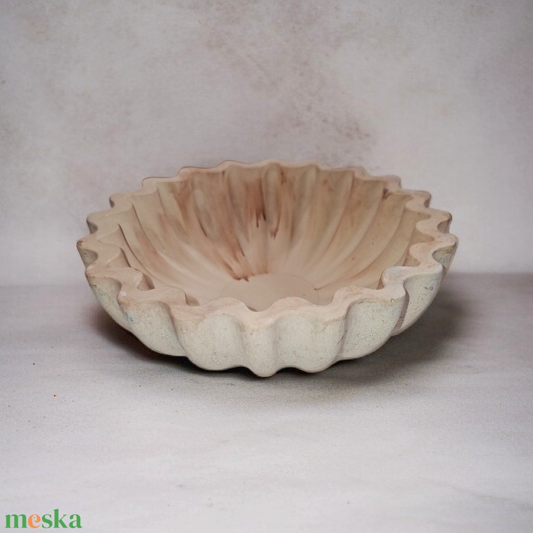 Egyedi ásvanyi alapú dekor tál 13 cm  - otthon & életmód - dekoráció - asztal és polc dekoráció - dekorációs tál, tartó - Meska.hu