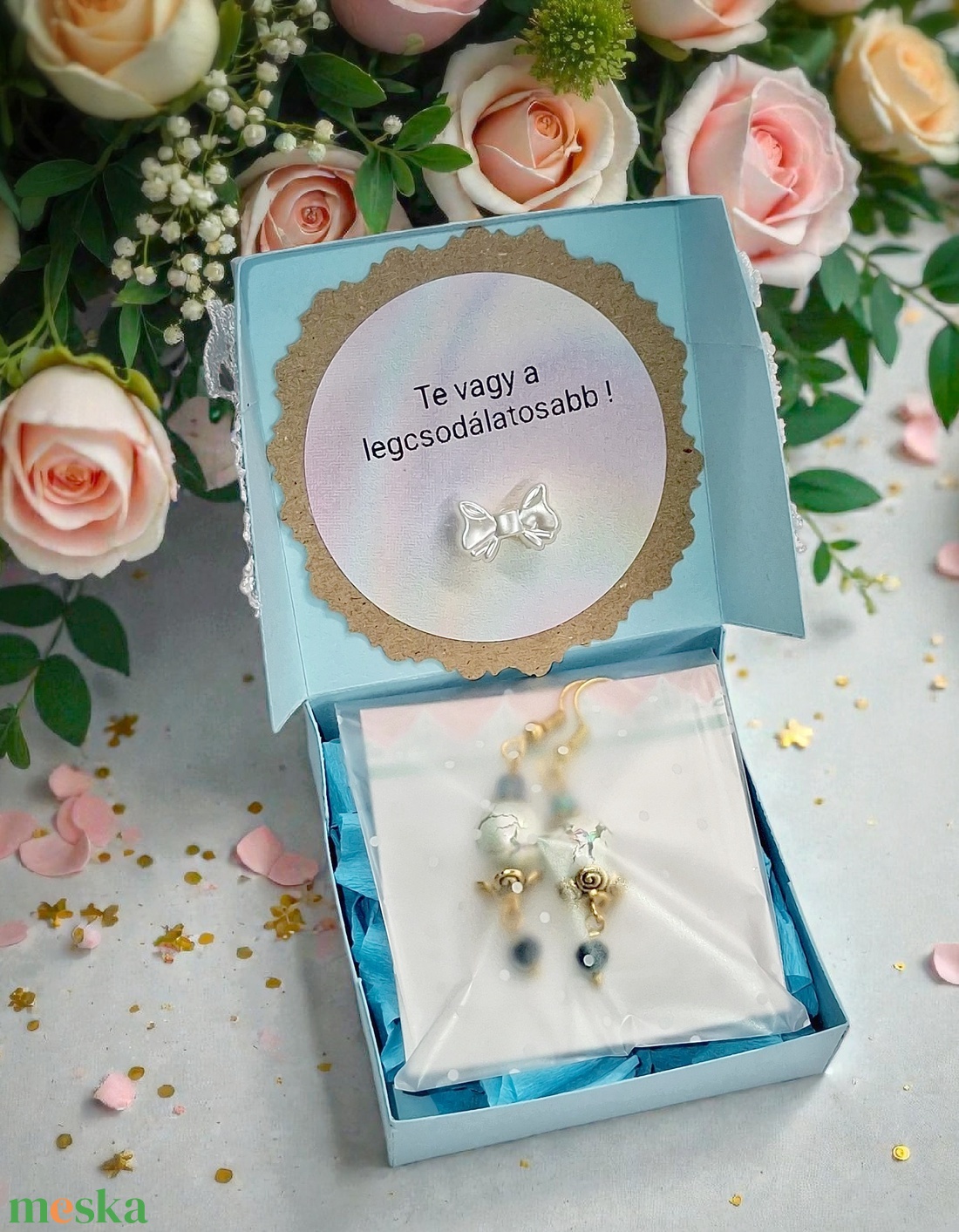Fülbevaló díszdobozban személyes üzenettel - ékszer - fülbevaló - lógó fülbevaló - Meska.hu