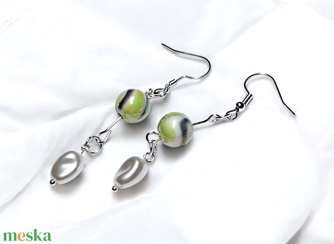 Fülbevaló díszdobozban személyes üzenettel - ékszer - fülbevaló - lógó fülbevaló - Meska.hu