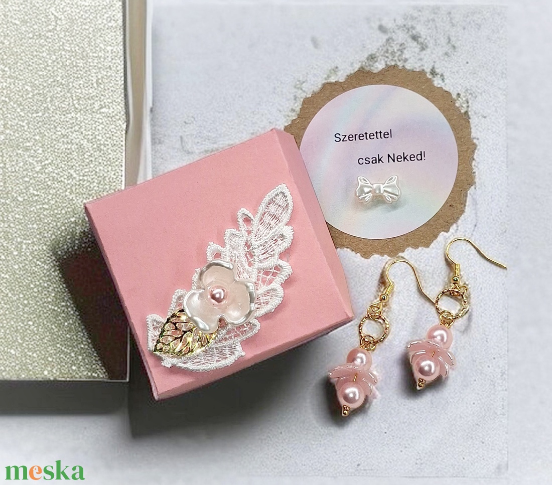 Fülbevaló díszdobozban személyes üzenettel - ékszer - fülbevaló - lógó fülbevaló - Meska.hu