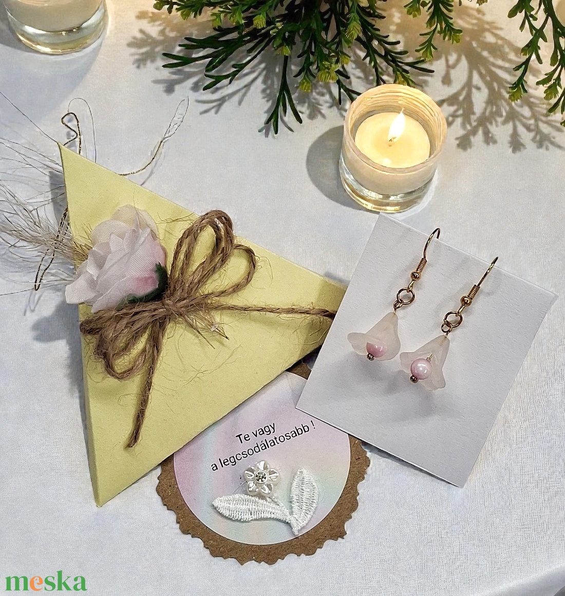 Fülbevaló díszdobozban személyes üzenettel - ékszer - fülbevaló - lógó fülbevaló - Meska.hu