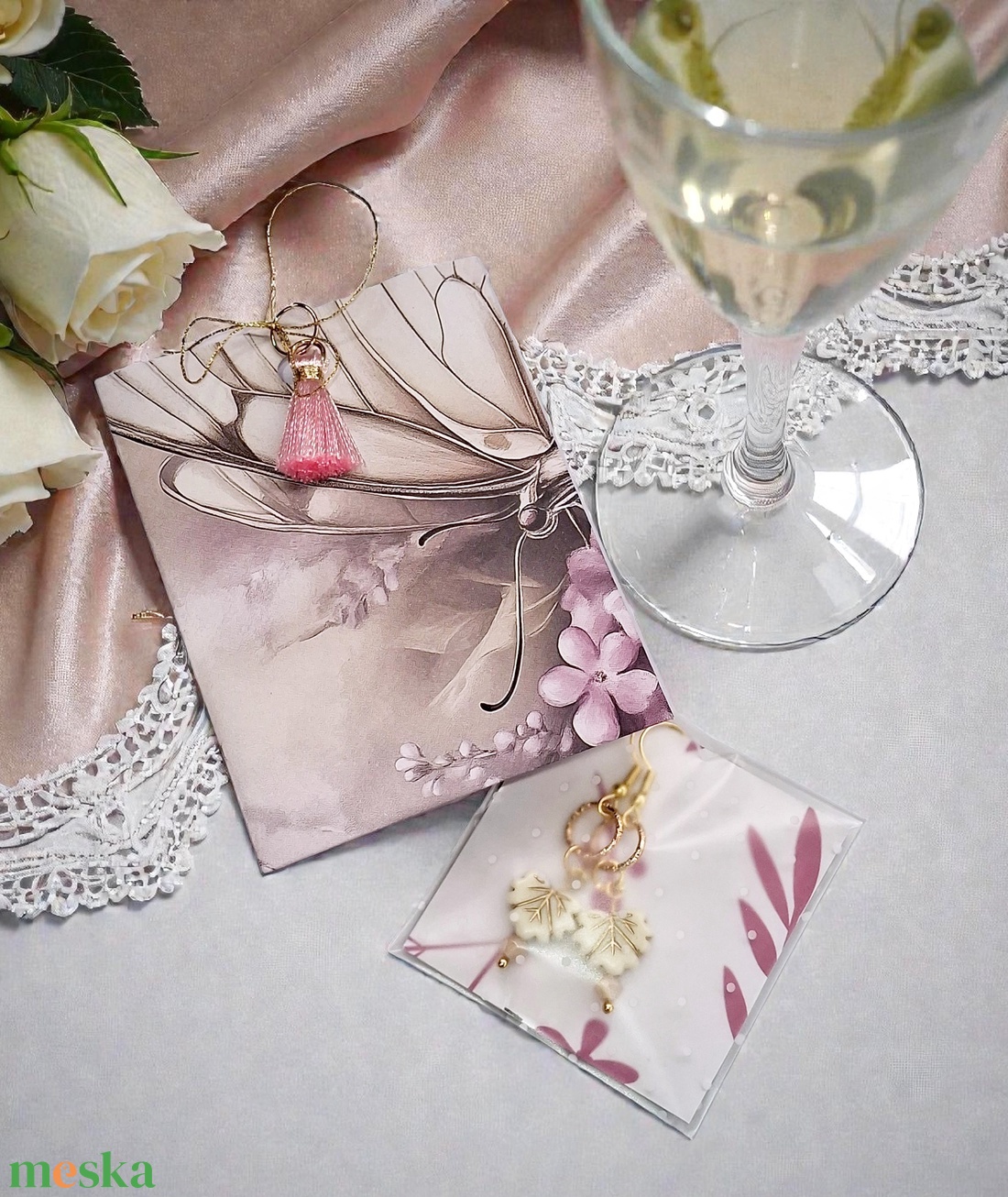 Fülbevaló díszcsomagolásban  - ékszer - fülbevaló - lógó fülbevaló - Meska.hu