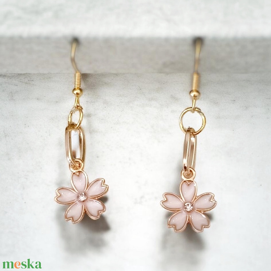 Fülbevaló dísztasakban  - ékszer - fülbevaló - lógó fülbevaló - Meska.hu