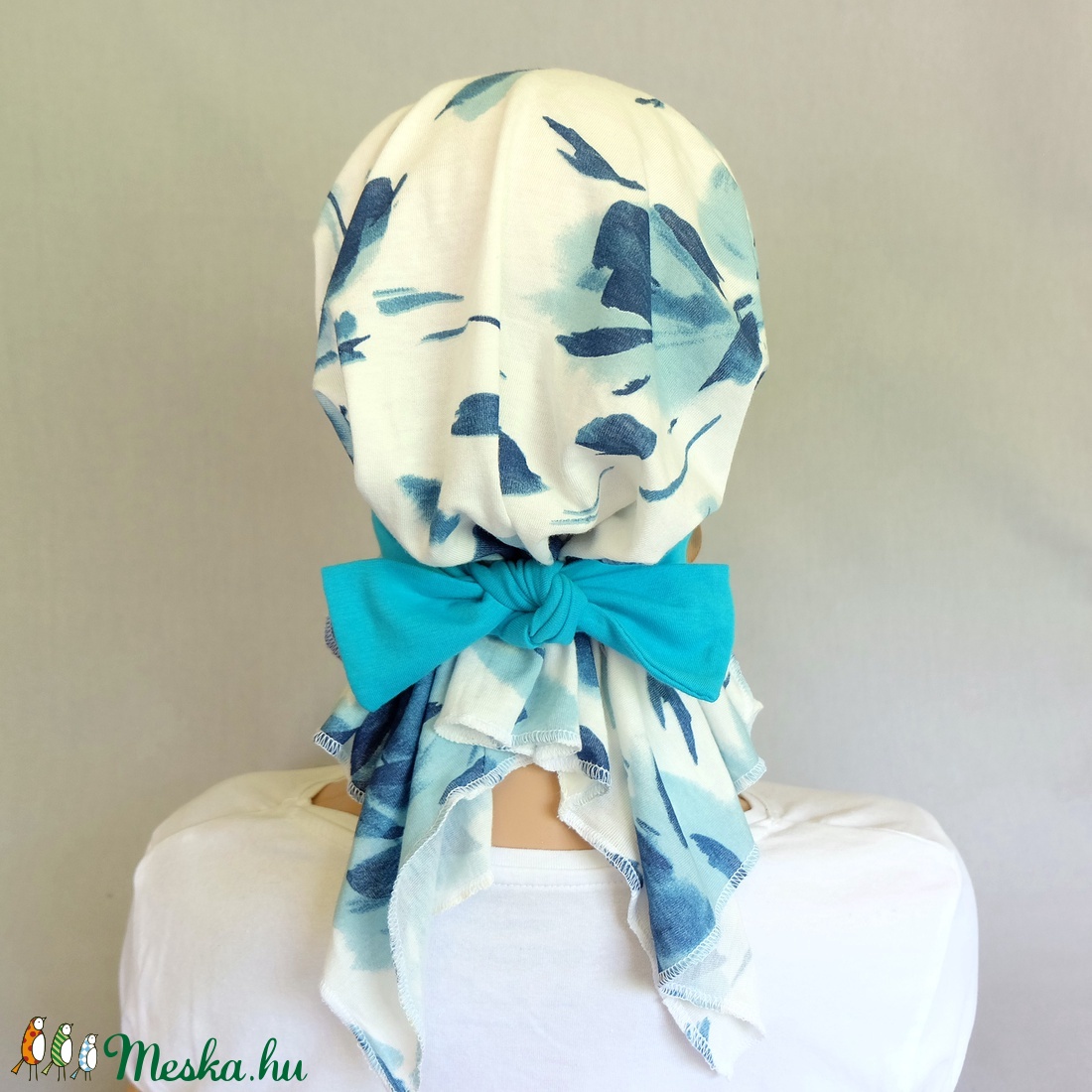 Kemoterápiás kendő - kék mintás és türkiz fejkendő - ruha & divat - sál, sapka, kendő - kendő - Meska.hu