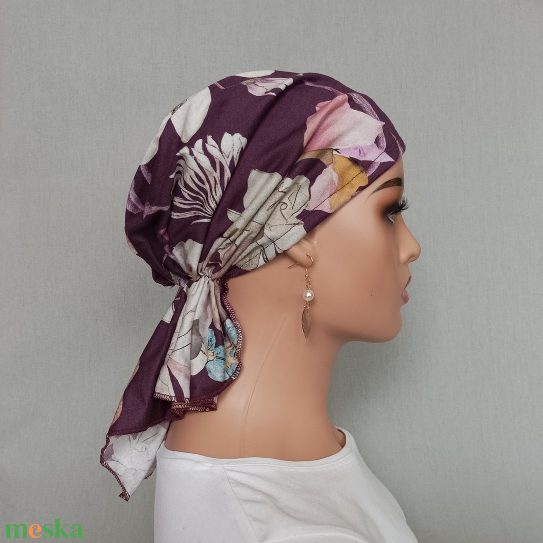 Kemoterápiás kendő - lila virágos fejkendő - paróka helyett - ruha & divat - sál, sapka, kendő - kendő - Meska.hu