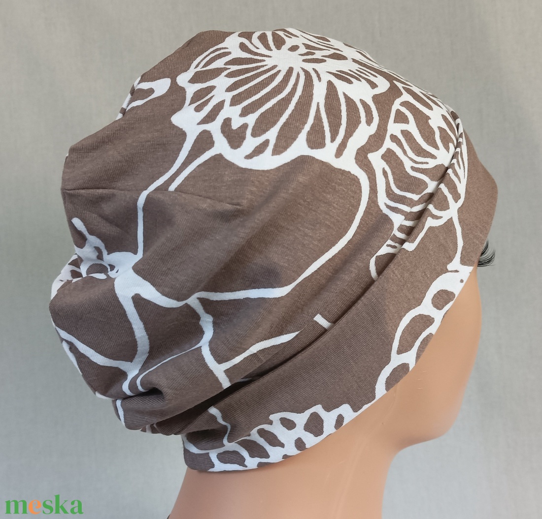 Sapka - Kemoterápiás sapka - virágos  mintával - daganatos kezelések idejére - ruha & divat - sál, sapka, kendő - kendő - Meska.hu