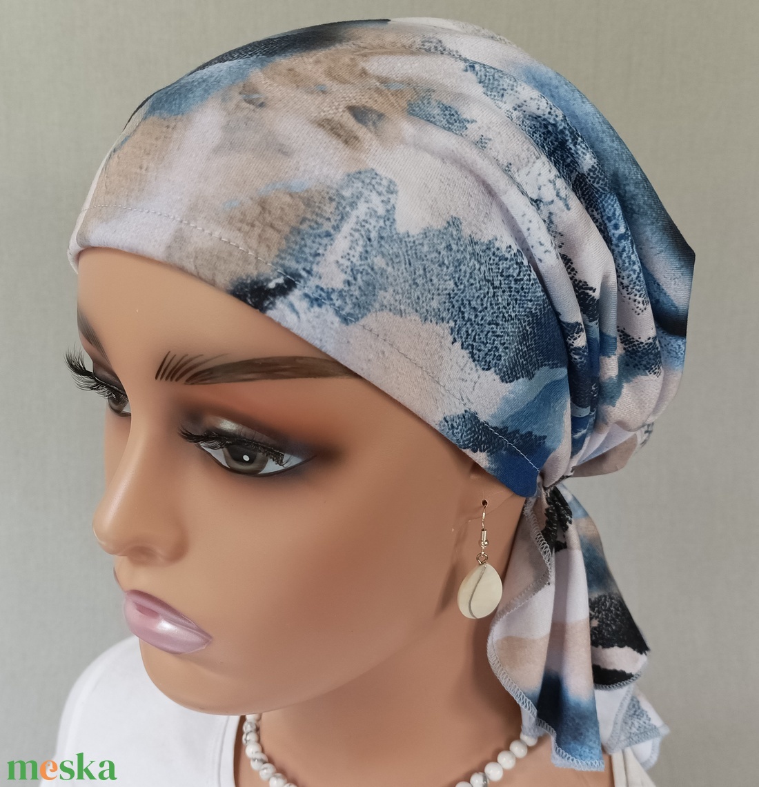 Kendő - Kemoterápiás kendő - kék-drapp-fekete, pamut fejkendő - kemoterápiás kezelések idejére daganatos betegeknek is - ruha & divat - sál, sapka, kendő - kendő - Meska.hu