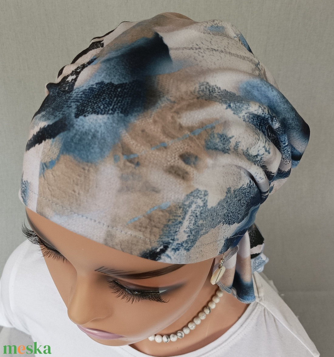 Kendő - Kemoterápiás kendő - kék-drapp-fekete, pamut fejkendő - kemoterápiás kezelések idejére daganatos betegeknek is - ruha & divat - sál, sapka, kendő - kendő - Meska.hu