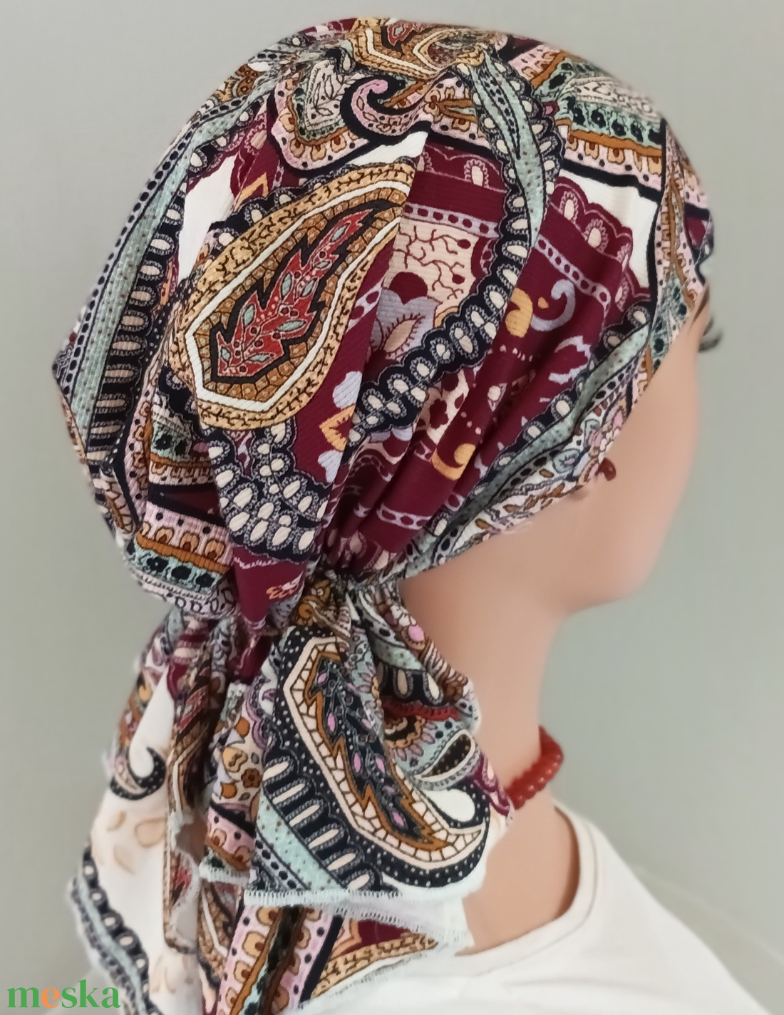 Kendő- Kemoterápiás kendő - Bordó tónusú indiai mintás - kemoterápiás kezelések idejére daganatos betegeknek is - ruha & divat - sál, sapka, kendő - kendő - Meska.hu