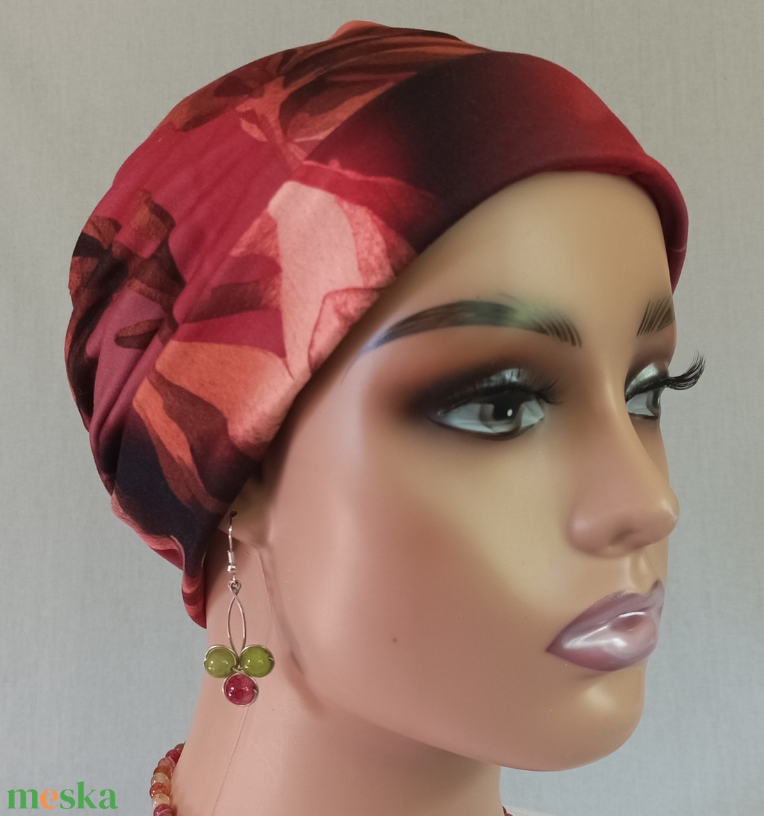 Sapka - Kemoterápiás sapka - magnóliavirágos - paróka helyett - daganatos kezelések idejére is - ruha & divat - sál, sapka, kendő - kendő - Meska.hu