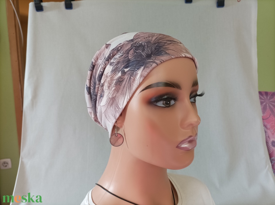 Sapka - hibiszkuszvirág mintás - kemoterápiás sapka - daganatos betegség idején - paróka helyett - ruha & divat - sál, sapka, kendő - sapka - Meska.hu