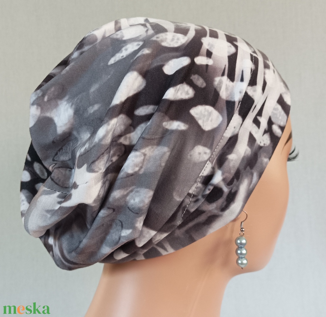 Sapka - Kemoterápiás sapka - szürke mintás -, paróka helyett -, daganatos kezelések idejére is - ruha & divat - sál, sapka, kendő - kendő - Meska.hu