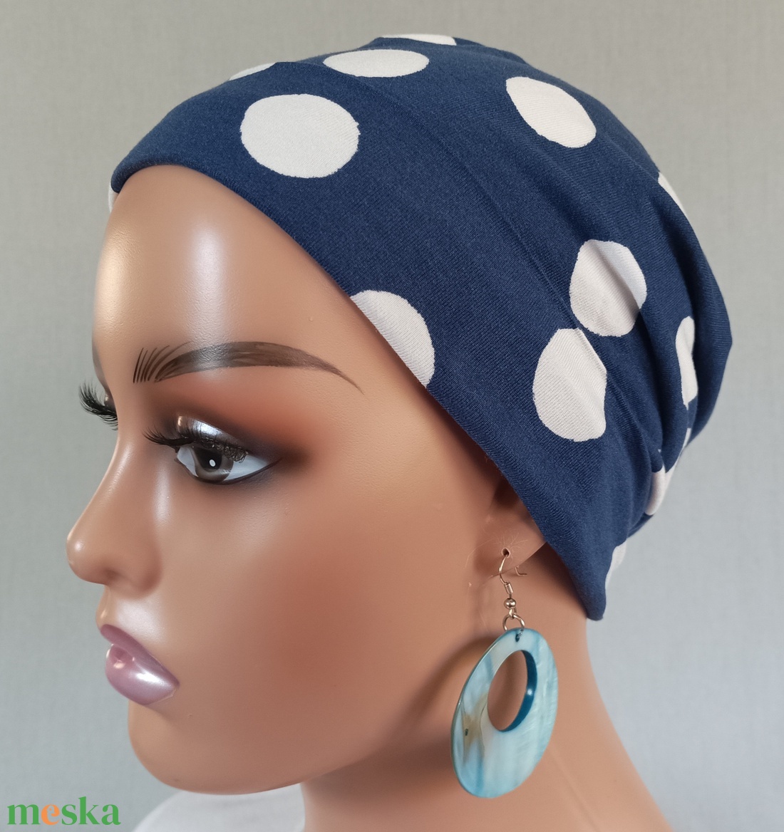 Sapka - Kemoterápiás sapka - sötétkék -fehérpettyes -, paróka helyett - daganatos kezelések idejére is - ruha & divat - sál, sapka, kendő - kendő - Meska.hu
