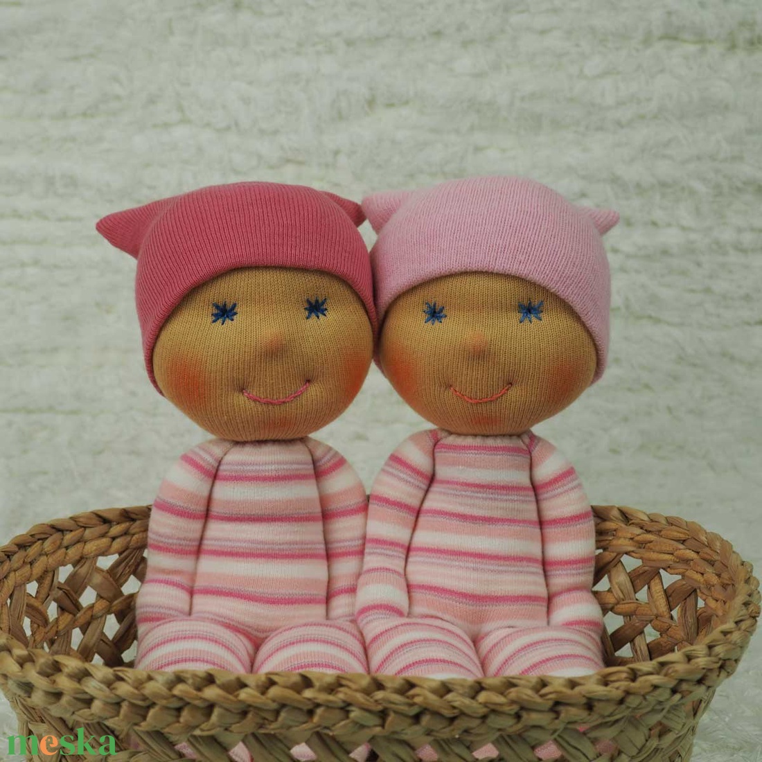Waldorf jellegű marokbaba iker kislányoknak -Puha társ a mindennapokban - játék & sport - baba & babaház - játékbaba, babakellék - Meska.hu