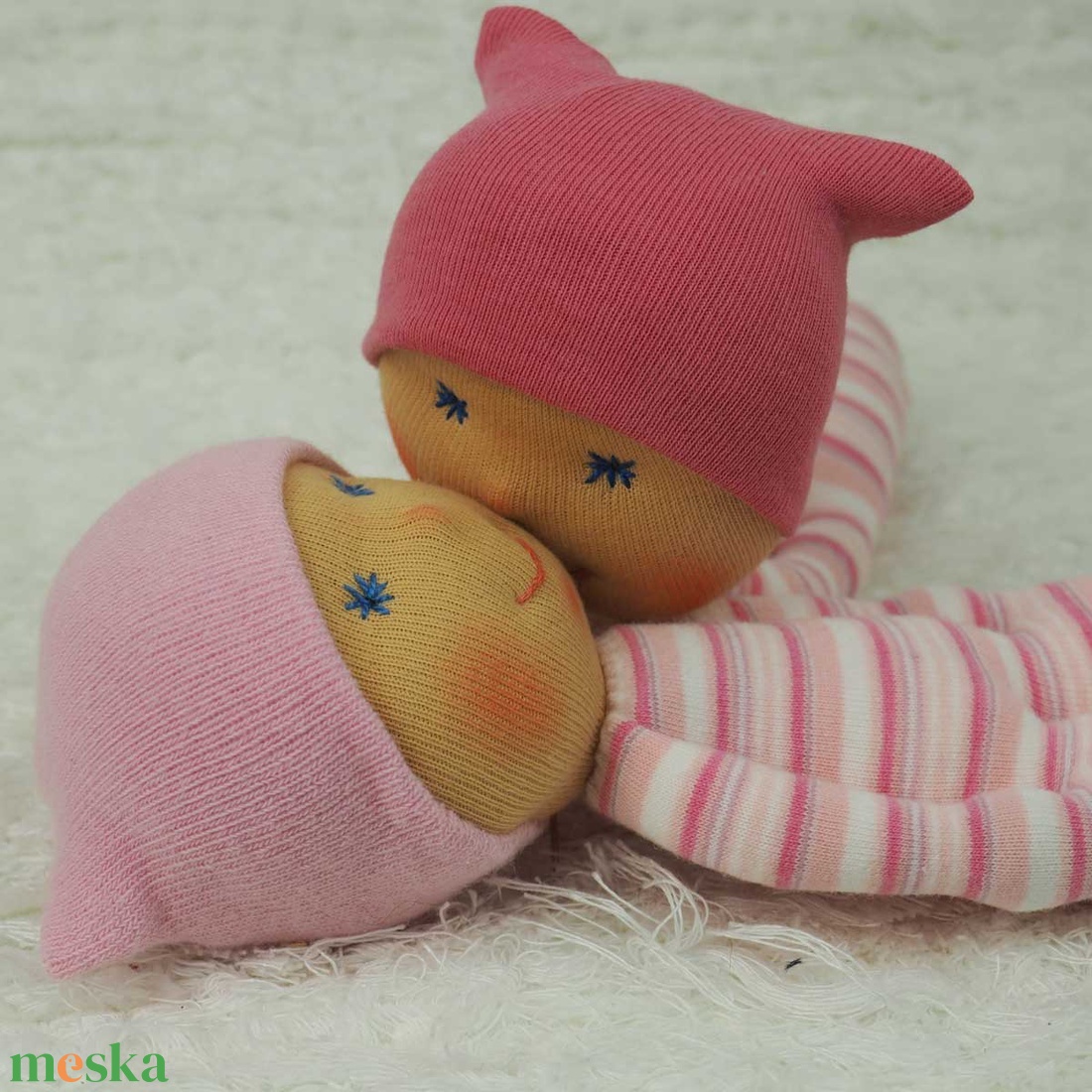 Waldorf jellegű marokbaba iker kislányoknak -Puha társ a mindennapokban - játék & sport - baba & babaház - játékbaba, babakellék - Meska.hu