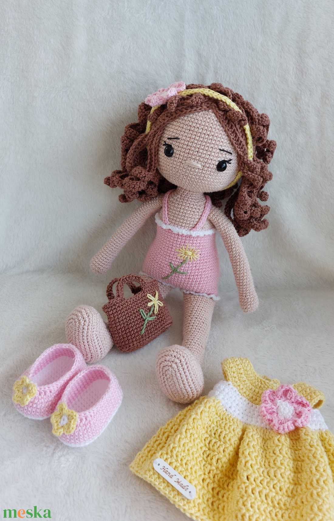 Amigurumi horgolt Alina baba - játék & sport - baba & babaház - öltöztethető baba - Meska.hu Amigurumi horgolt Alina baba - játék & sport - baba & babaház - öltöztethető baba - Meska.hu