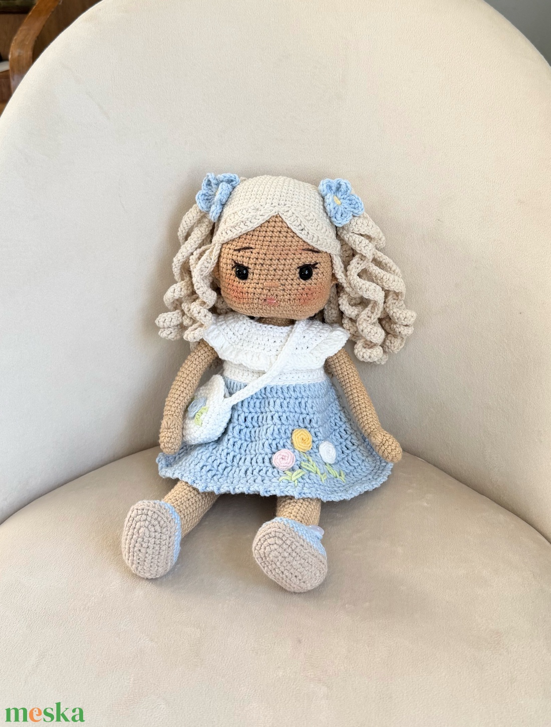 Amigurumi Flóra baba - játék & sport - baba & babaház - öltöztethető baba - Meska.hu Amigurumi Flóra baba - játék & sport - baba & babaház - öltöztethető baba - Meska.hu
