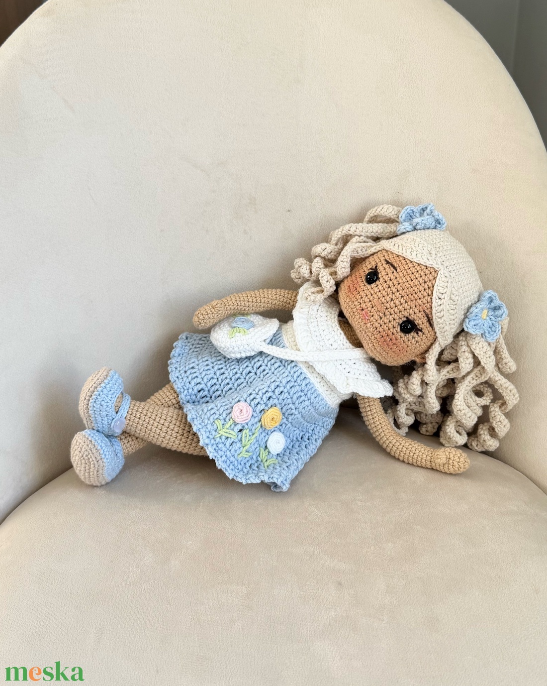 Amigurumi Flóra baba - játék & sport - baba & babaház - öltöztethető baba - Meska.hu Amigurumi Flóra baba - játék & sport - baba & babaház - öltöztethető baba - Meska.hu