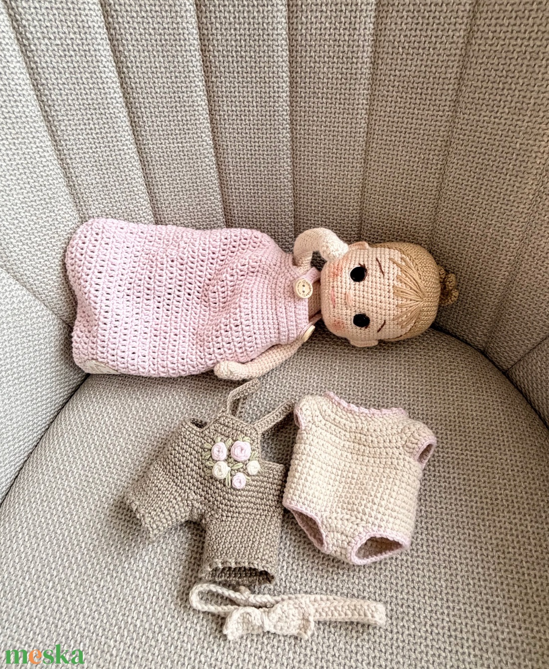 Amigurumi Bella baba - játék & sport - baba & babaház - öltöztethető baba - Meska.hu