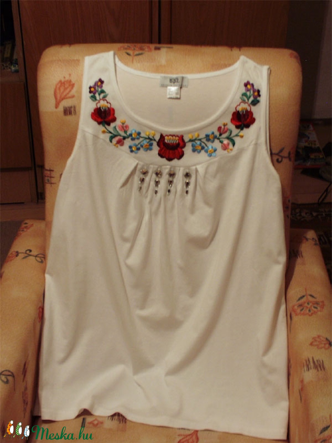 Kalocsai hímzett póló -  - Meska.hu