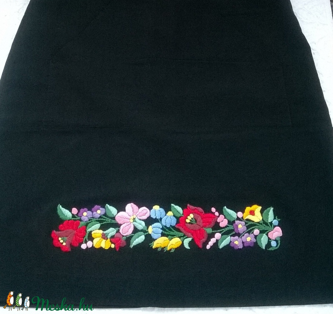 Kalocsai mintával hímzett szoknya -  - Meska.hu