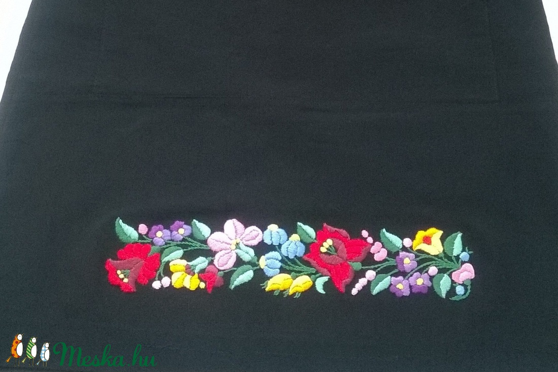 Kalocsai mintával hímzett szoknya -  - Meska.hu