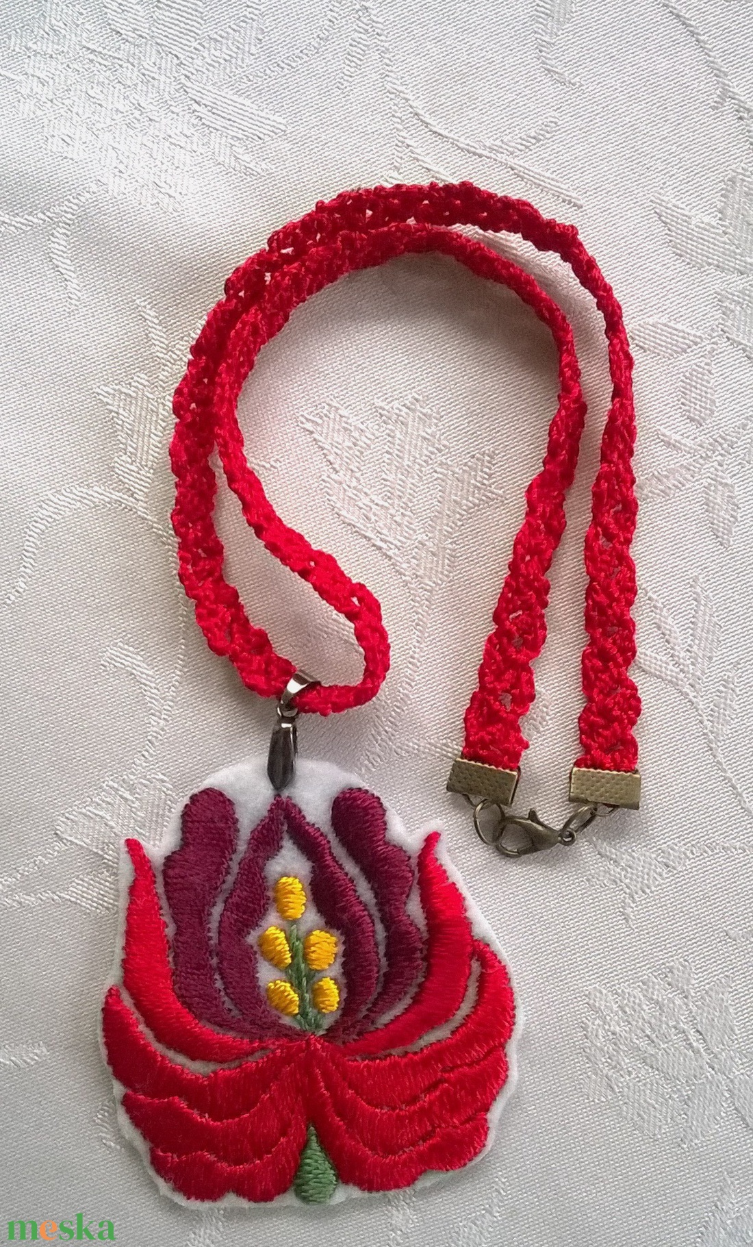 Kalocsai piros virág - ékszer - nyaklánc - medál - Meska.hu