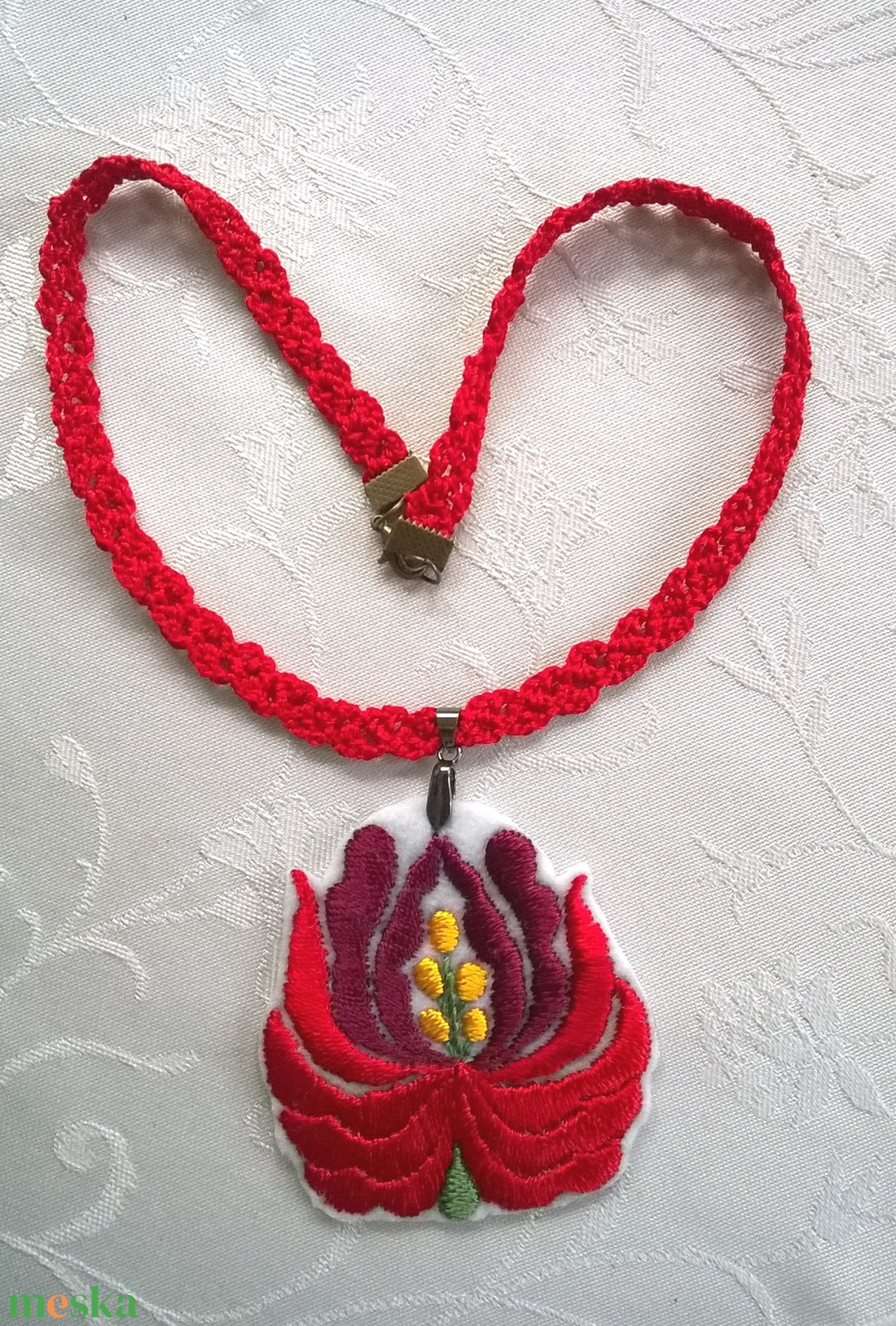 Kalocsai piros virág - ékszer - nyaklánc - medál - Meska.hu