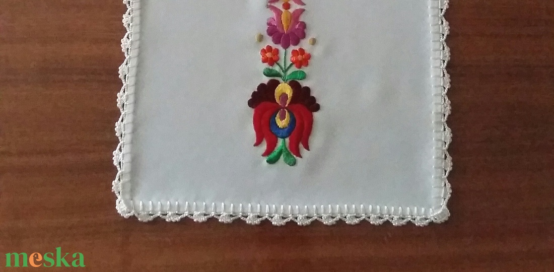 Matyó terítő - otthon & életmód - dekoráció - asztal és polc dekoráció - asztaldísz - Meska.hu