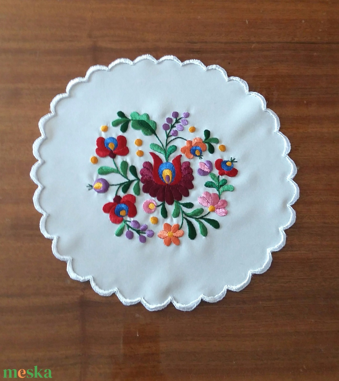 Matyó kis terítő - otthon & életmód - lakástextil - abrosz, terítő - asztalközép terítő - Meska.hu