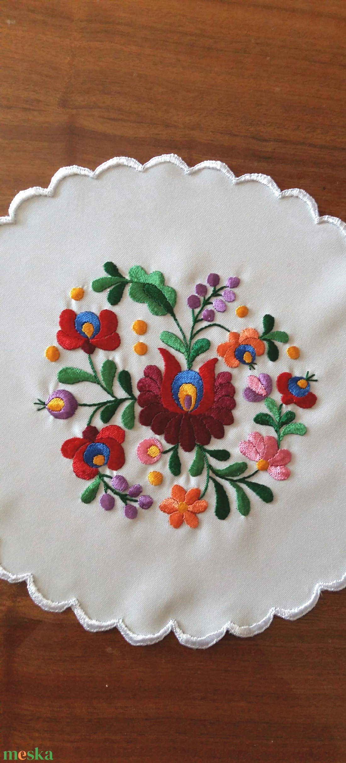 Matyó kis terítő - otthon & életmód - lakástextil - abrosz, terítő - asztalközép terítő - Meska.hu