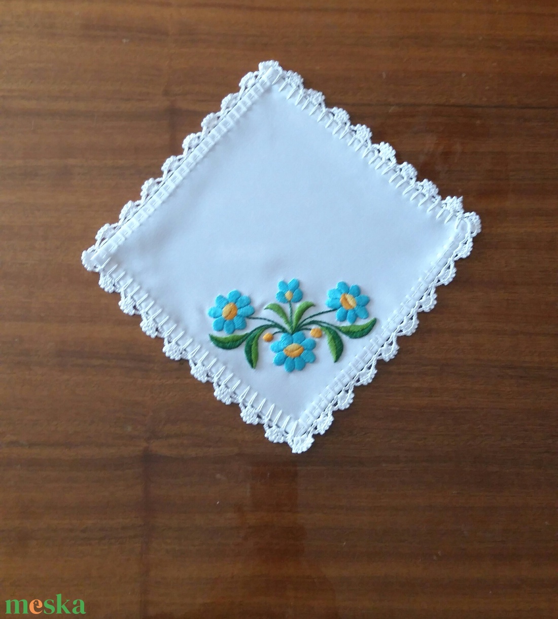 Türkiz virágok - otthon & életmód - dekoráció - asztal és polc dekoráció - asztaldísz - Meska.hu