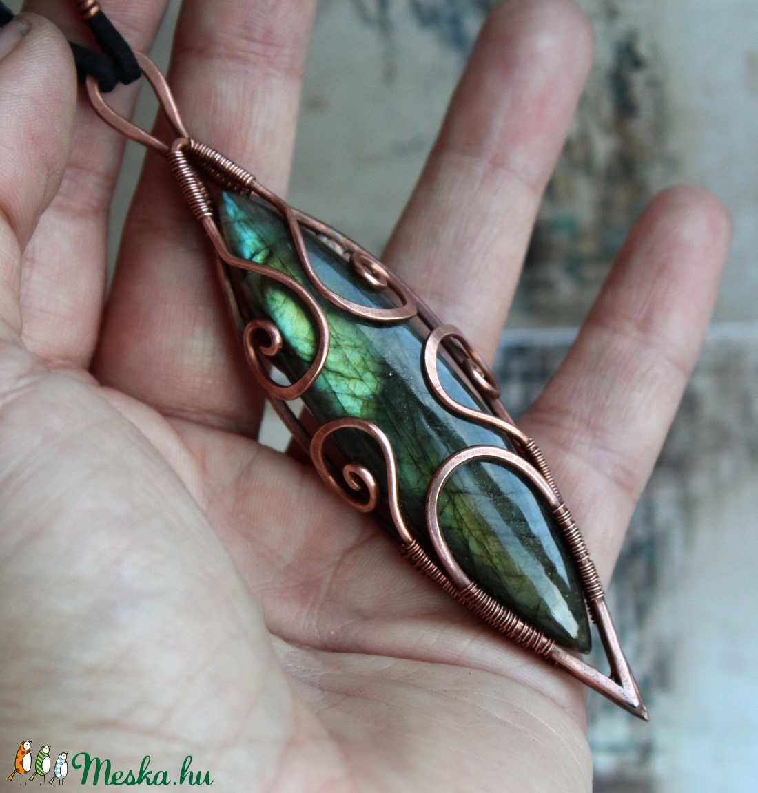 Talizmán - vörösréz medál labradorittal - ékszer - nyaklánc - medál - Meska.hu