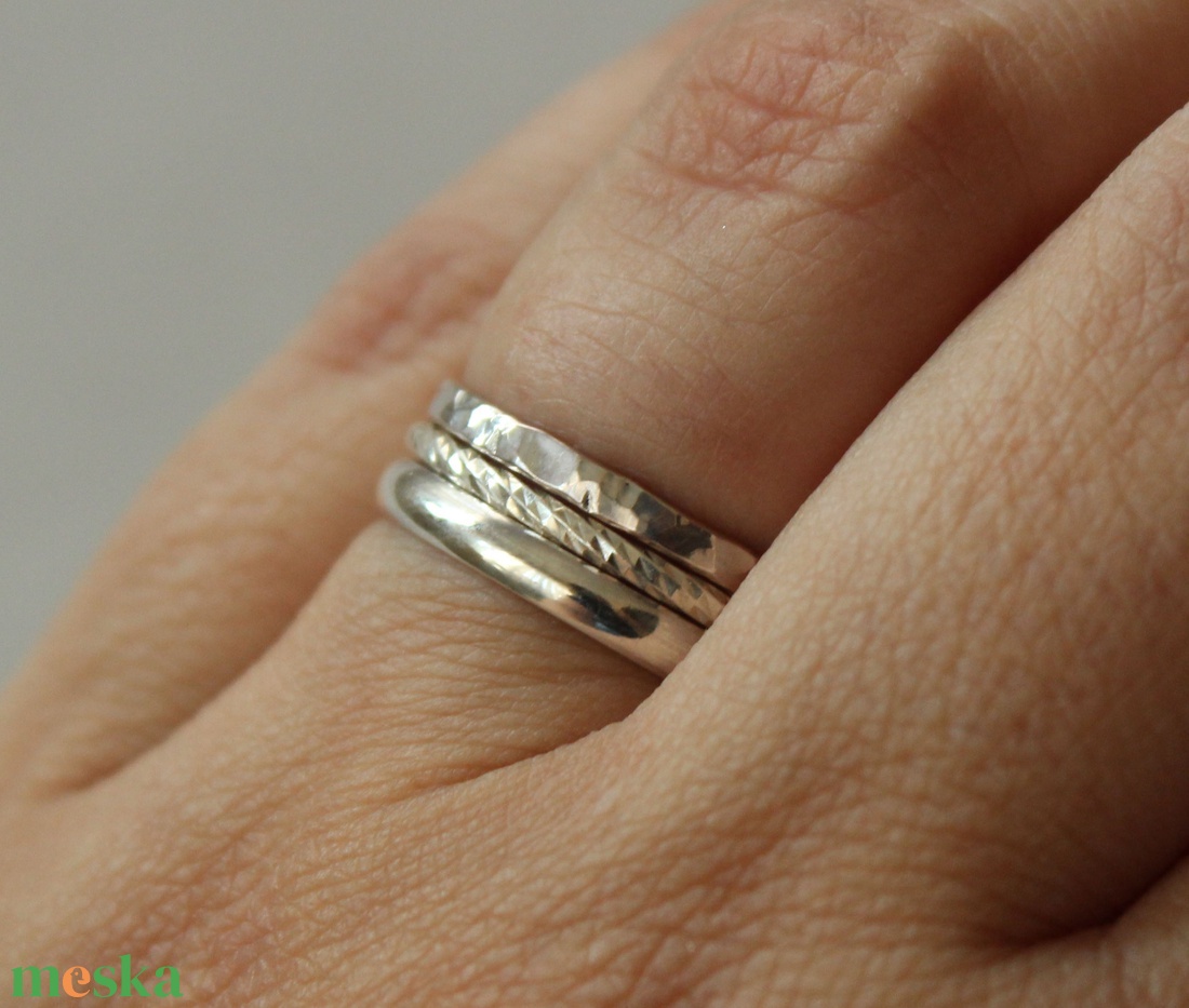 Minták - három darabból álló rakásolható ezüst gyűrűszett - ékszer - gyűrű - vékony gyűrű - Meska.hu