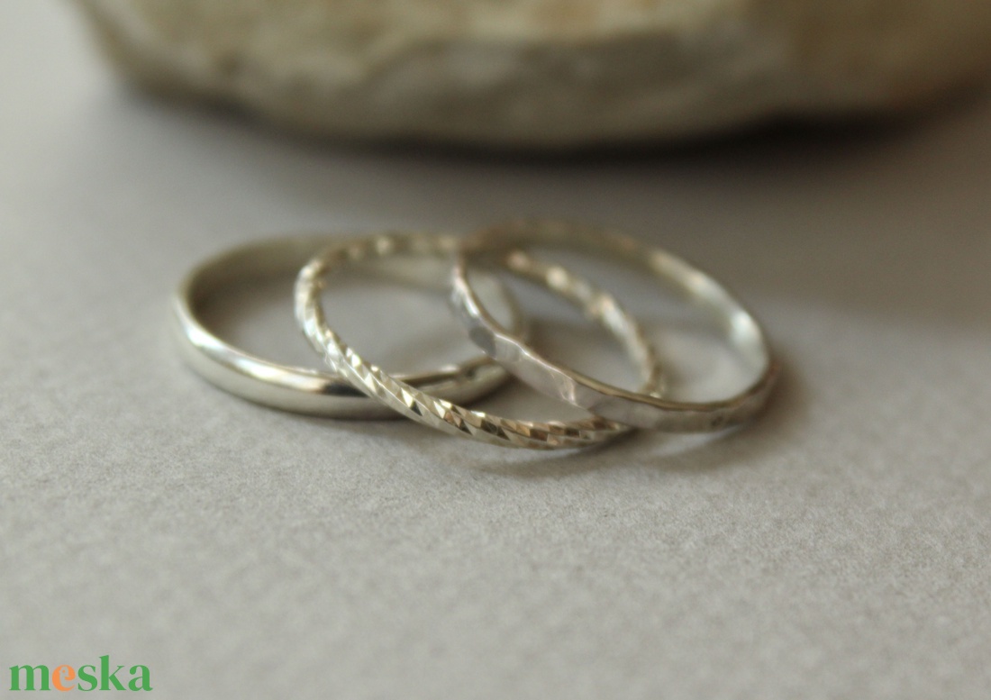 Minták - három darabból álló rakásolható ezüst gyűrűszett - ékszer - gyűrű - vékony gyűrű - Meska.hu