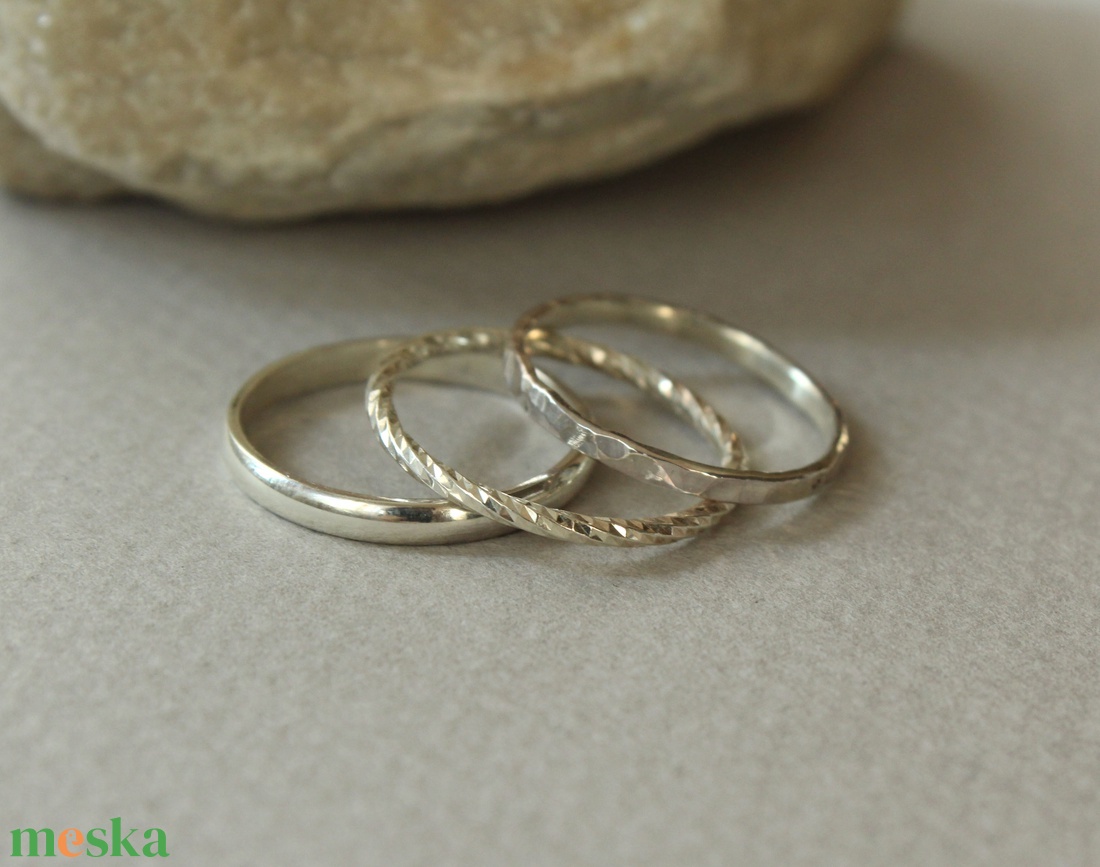 Minták - három darabból álló rakásolható ezüst gyűrűszett - ékszer - gyűrű - vékony gyűrű - Meska.hu