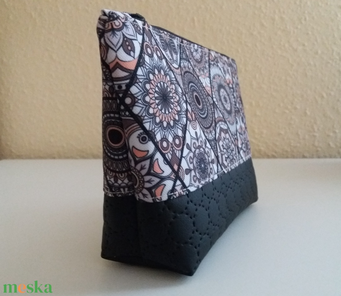 mandala mintás neszesszer - táska & tok - neszesszer - Meska.hu mandala mintás neszesszer - táska & tok - neszesszer - Meska.hu