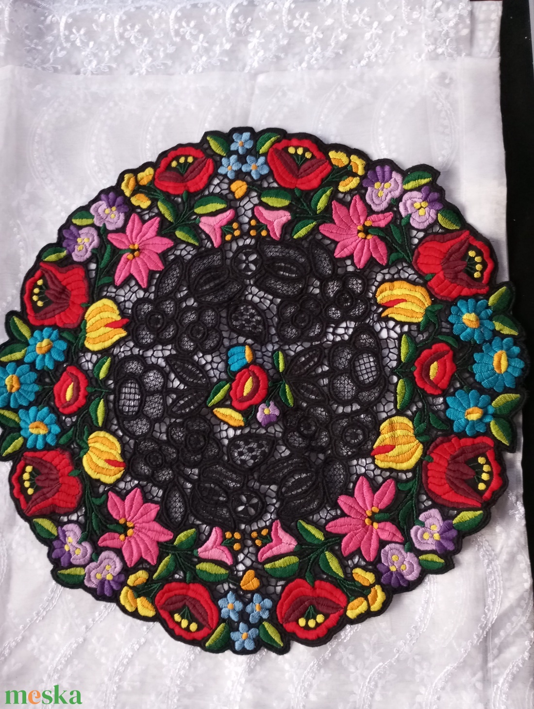 kalocsai  riseliős  kisabrosz - otthon & életmód - dekoráció - asztal és polc dekoráció - horgolt & csipketerítő - Meska.hu