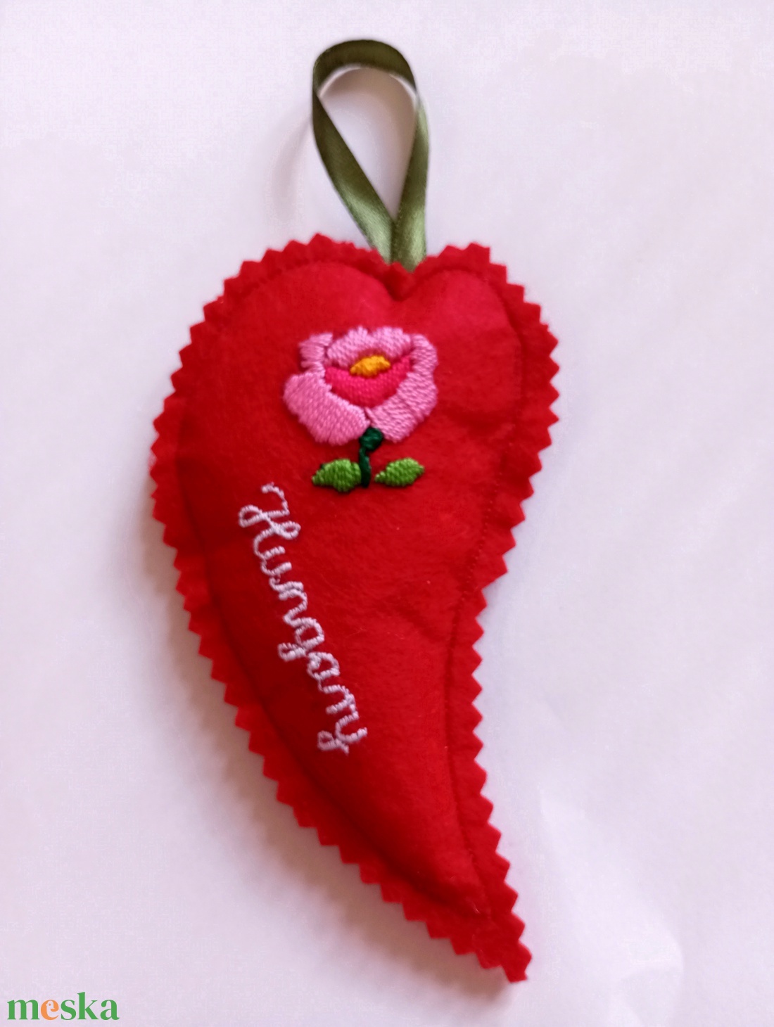 Hímzett tűpárna/souvenir - esküvő - emlék & ajándék - vendégkönyv - Meska.hu