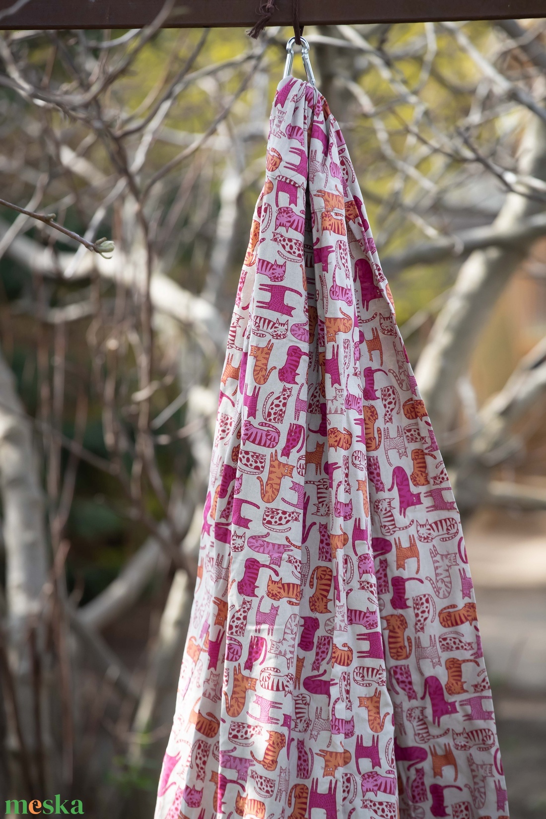 Hintakuckó - narancs és mályvaszínű cicákkal - játék & sport - hinta & kerti játék - Meska.hu