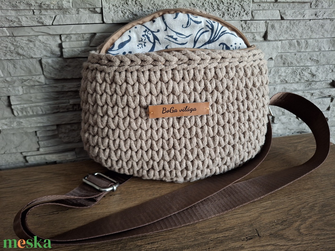 Keresztpántos/crossbody táska - táska & tok - bevásárlás & shopper táska - shopper, textiltáska, szatyor - Meska.hu