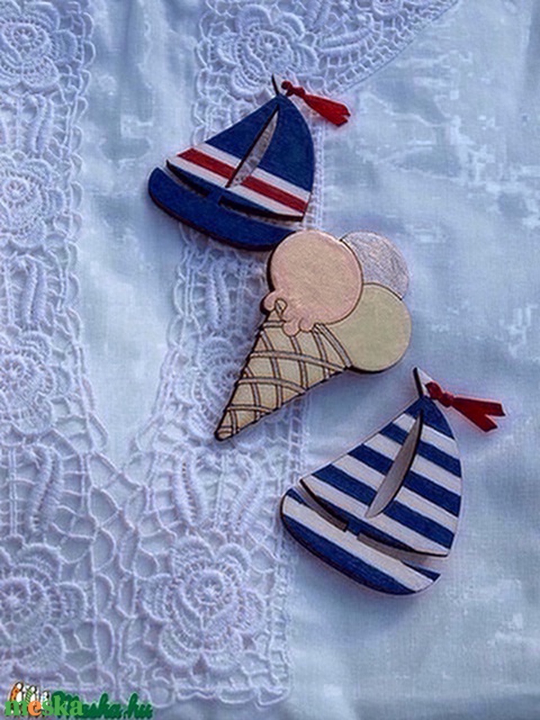 Kék vitorlás - ékszer - kitűző és bross - kitűző - Meska.hu
