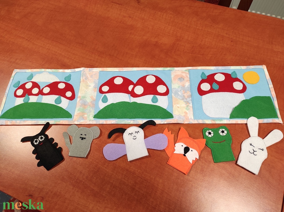Textil mesekönyv - A gomba alatt - játék & sport - bábok - ujjbáb - Meska.hu